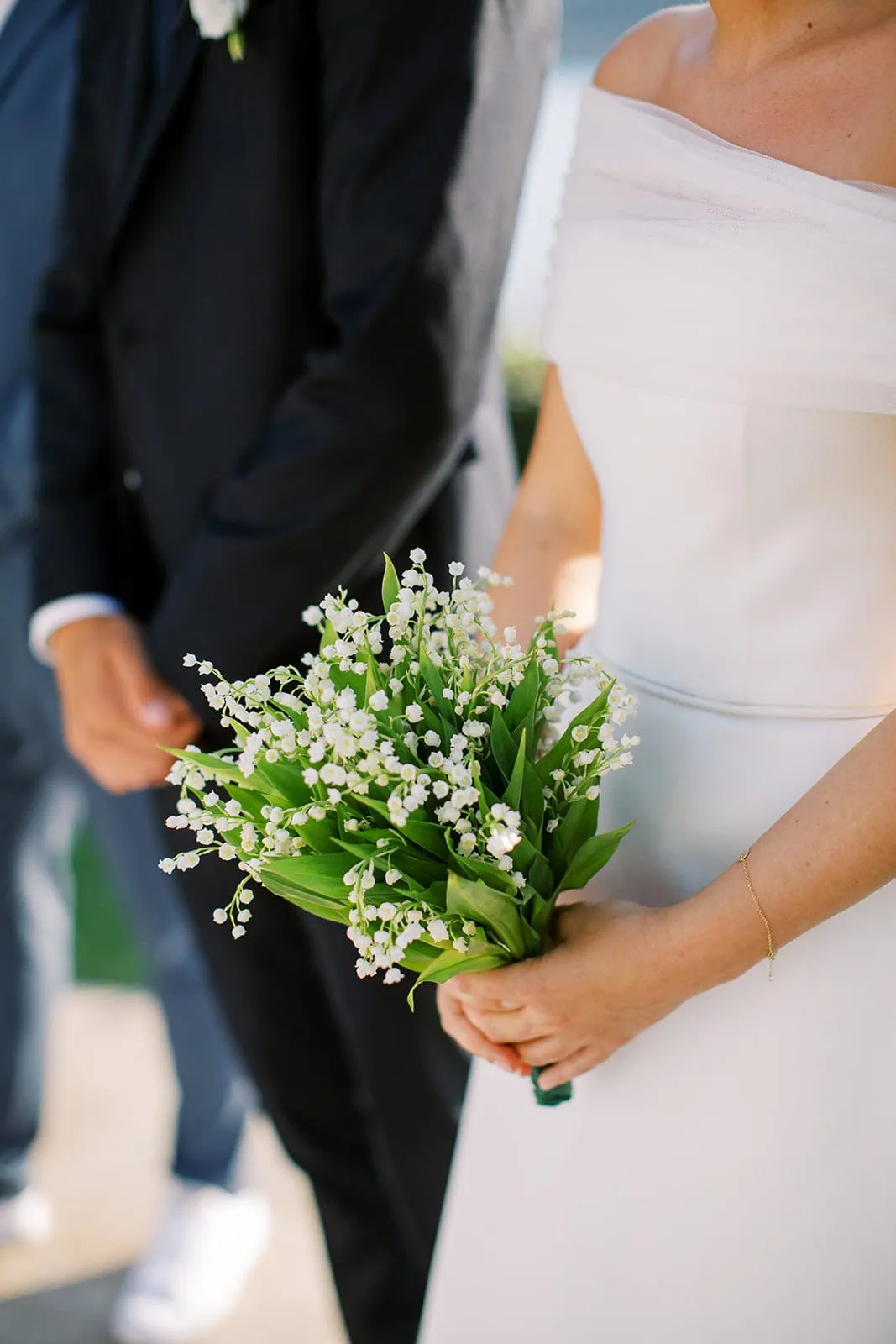 Marriage with the timeless beauty of the Greek element